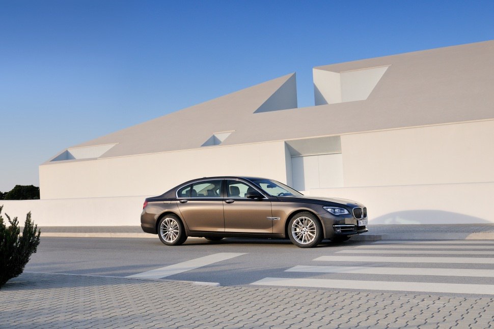 Bmw 7 Series F02 Lci Facelift 2012 750li 450 Hp Steptronic 6534